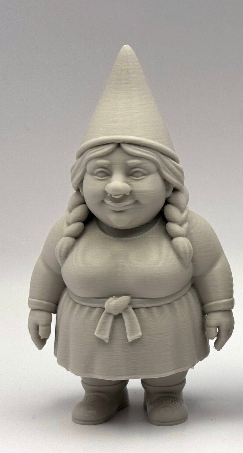 Lottie Dimplefern
